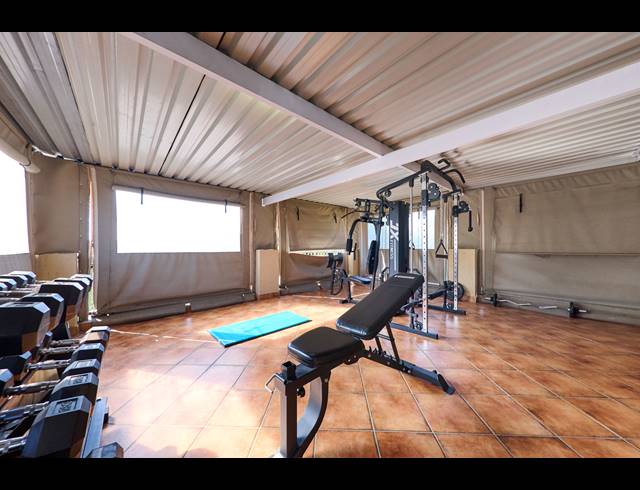 4 BEDROOM HOUSE FOR SALE IN BARBEQUE DOWNS